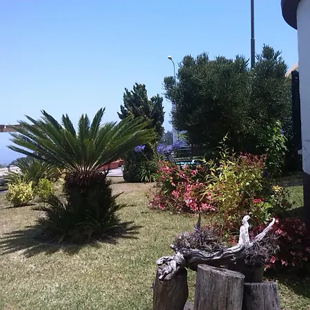 De S. Jorge Village